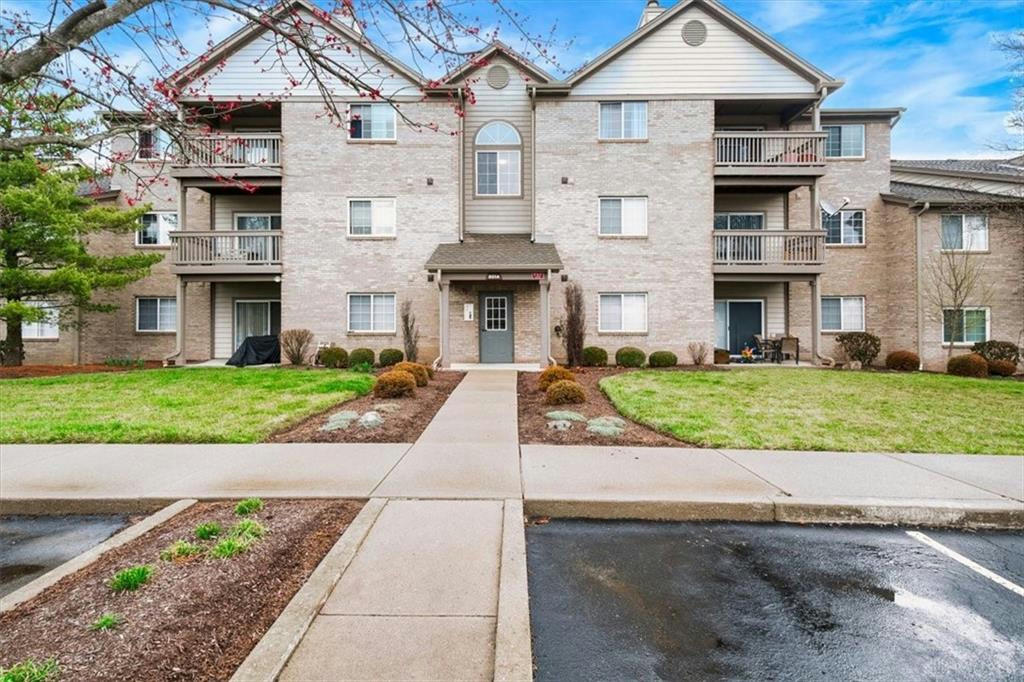 8514 BREEZEWOOD CT APT 101, WEST CHESTER, OH 45069, photo 1 of 30
