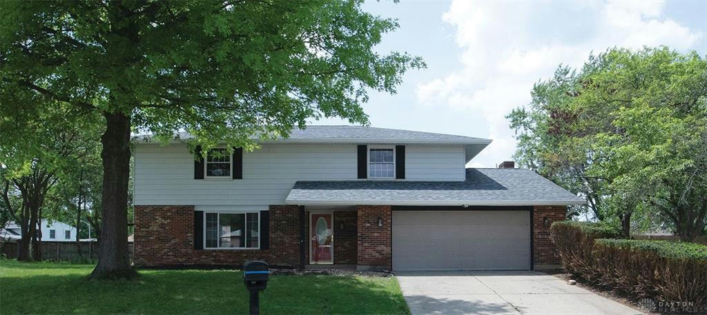 6621 GREEN LEE CT, HUBER HEIGHTS, OH 45424, photo 1 of 30